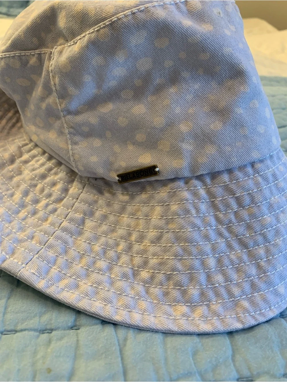 100% Cotton Billabong Lavender and White Polka Dot Bucket Hat
